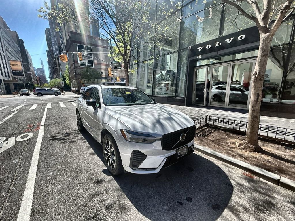 Certified 2024 Volvo XC60 B5 Core w/ Protection Package Premier