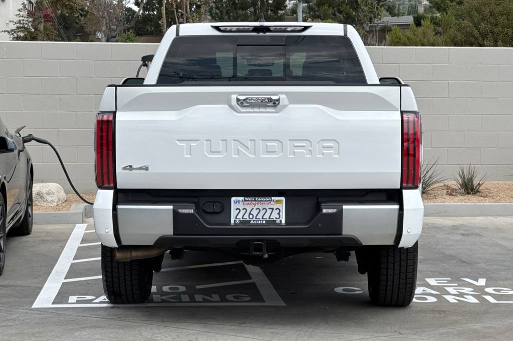 Used 2024 Toyota Tundra Limited AWD/4WD image 8