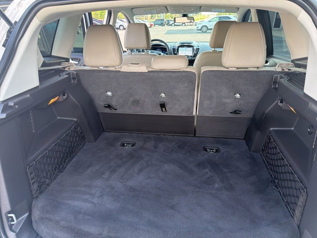 Used 2016 Ford C-MAX SEL w/ Equipment Group 301A image 12