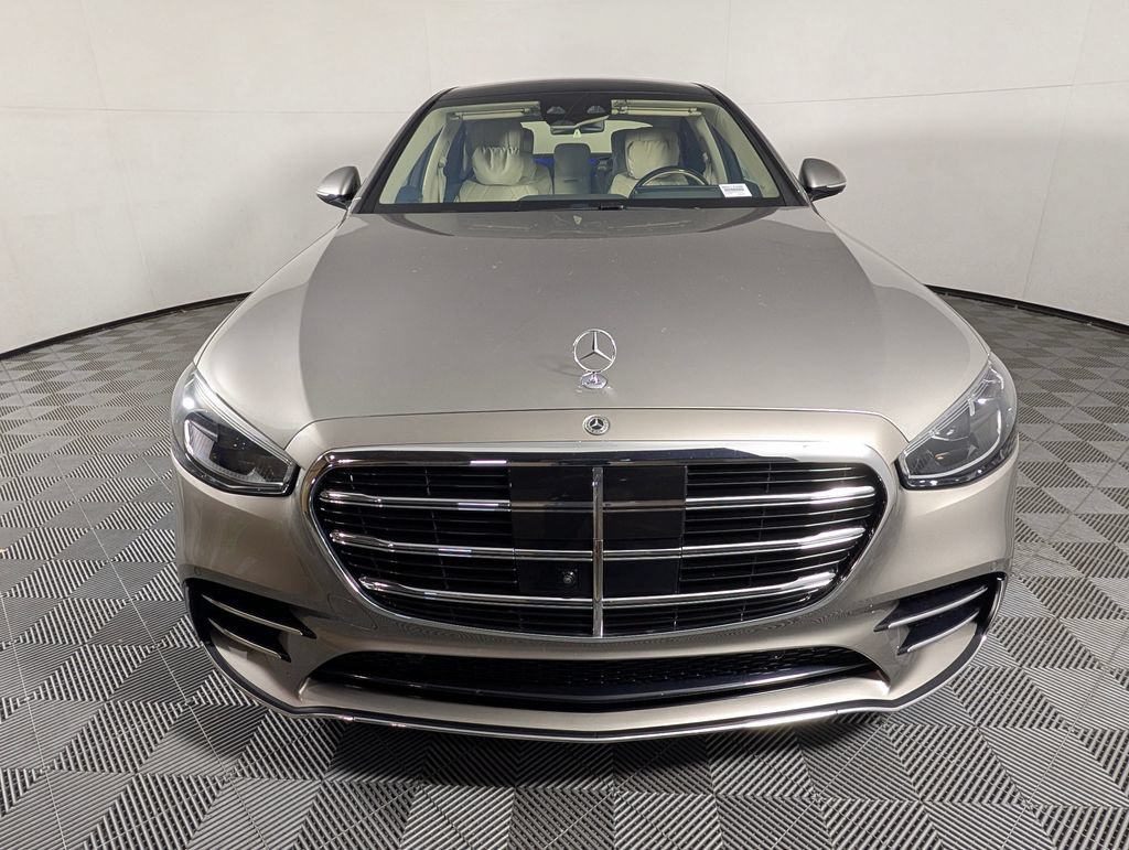 Used 2024 Mercedes-Benz S 580 4MATIC Sedan image 10