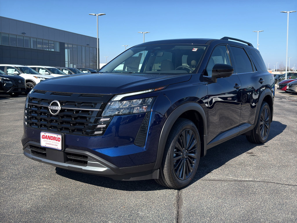 New 2026 Nissan Pathfinder SL AWD/4WD image 2