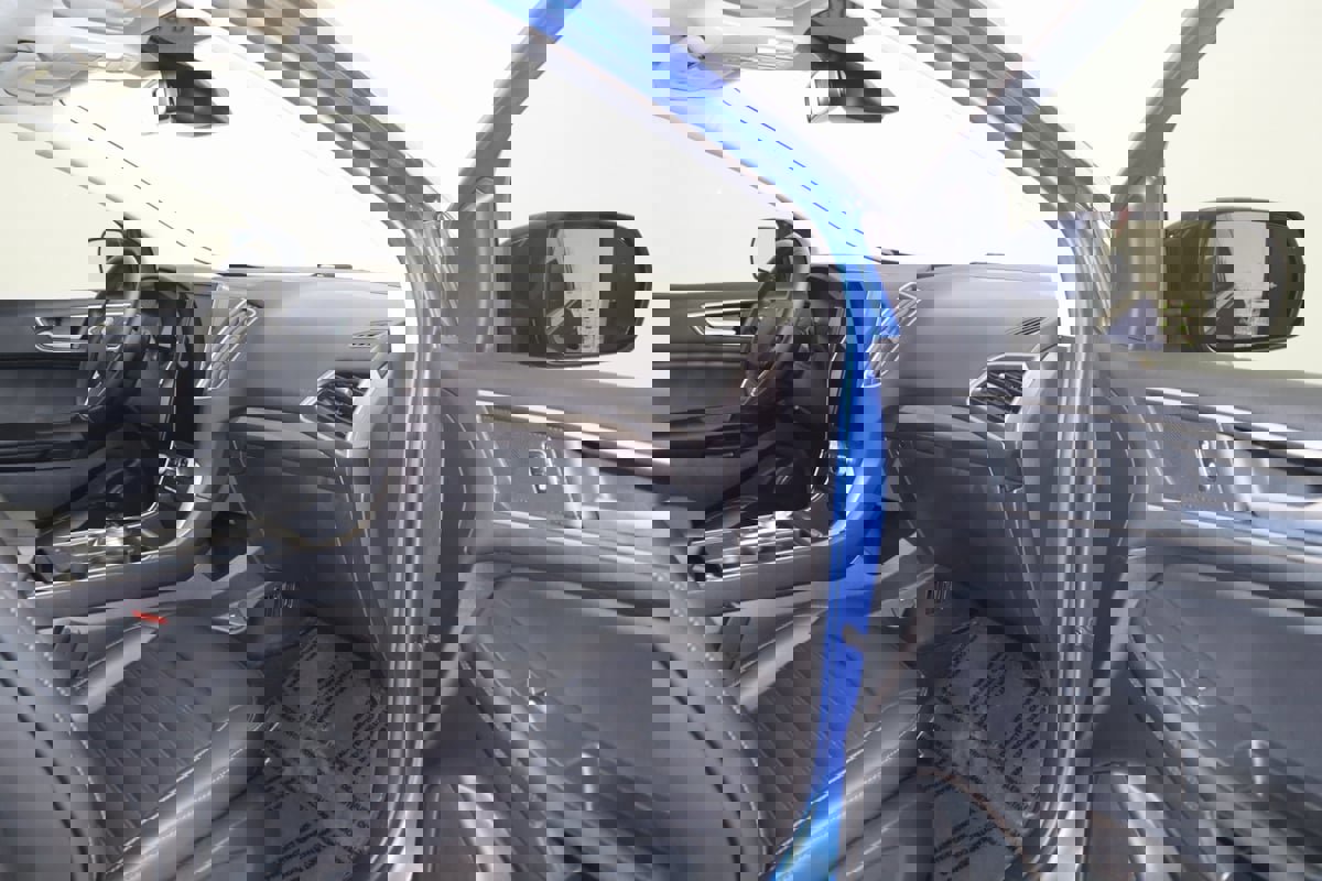 Used 2024 Ford Edge SEL w/ Convenience Package image 43