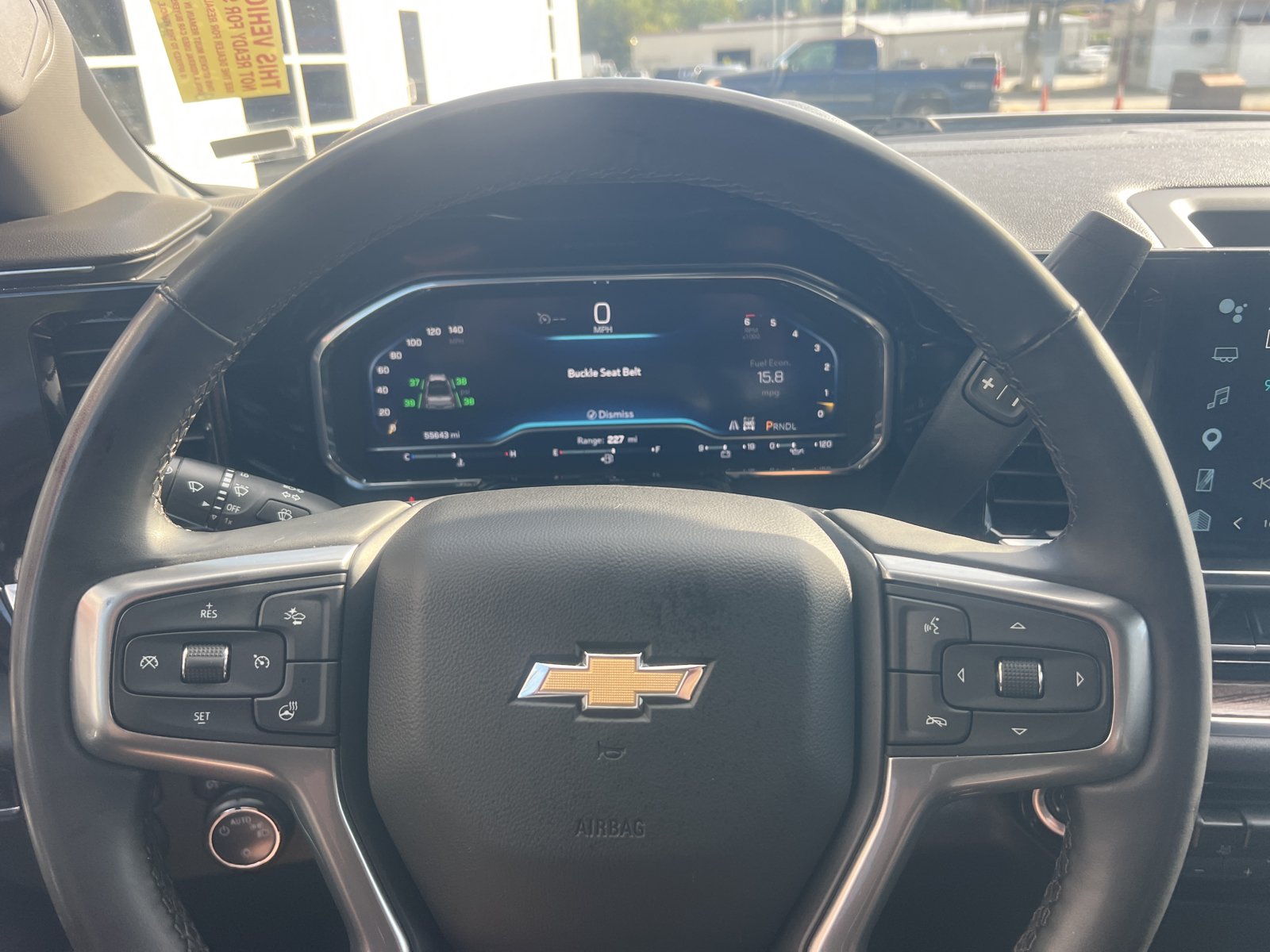 Used 2025 Chevrolet Silverado 1500 LT AWD/4WD image 26