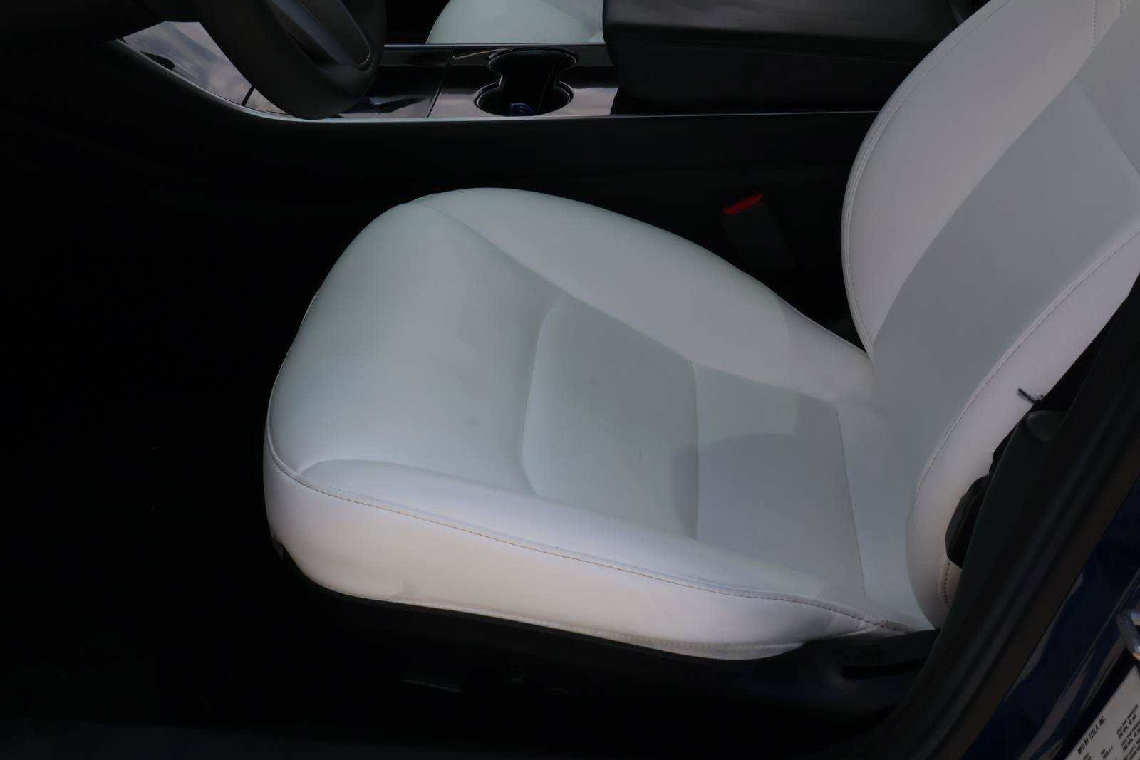Used 2019 Tesla Model 3 Standard Range RWD image 12