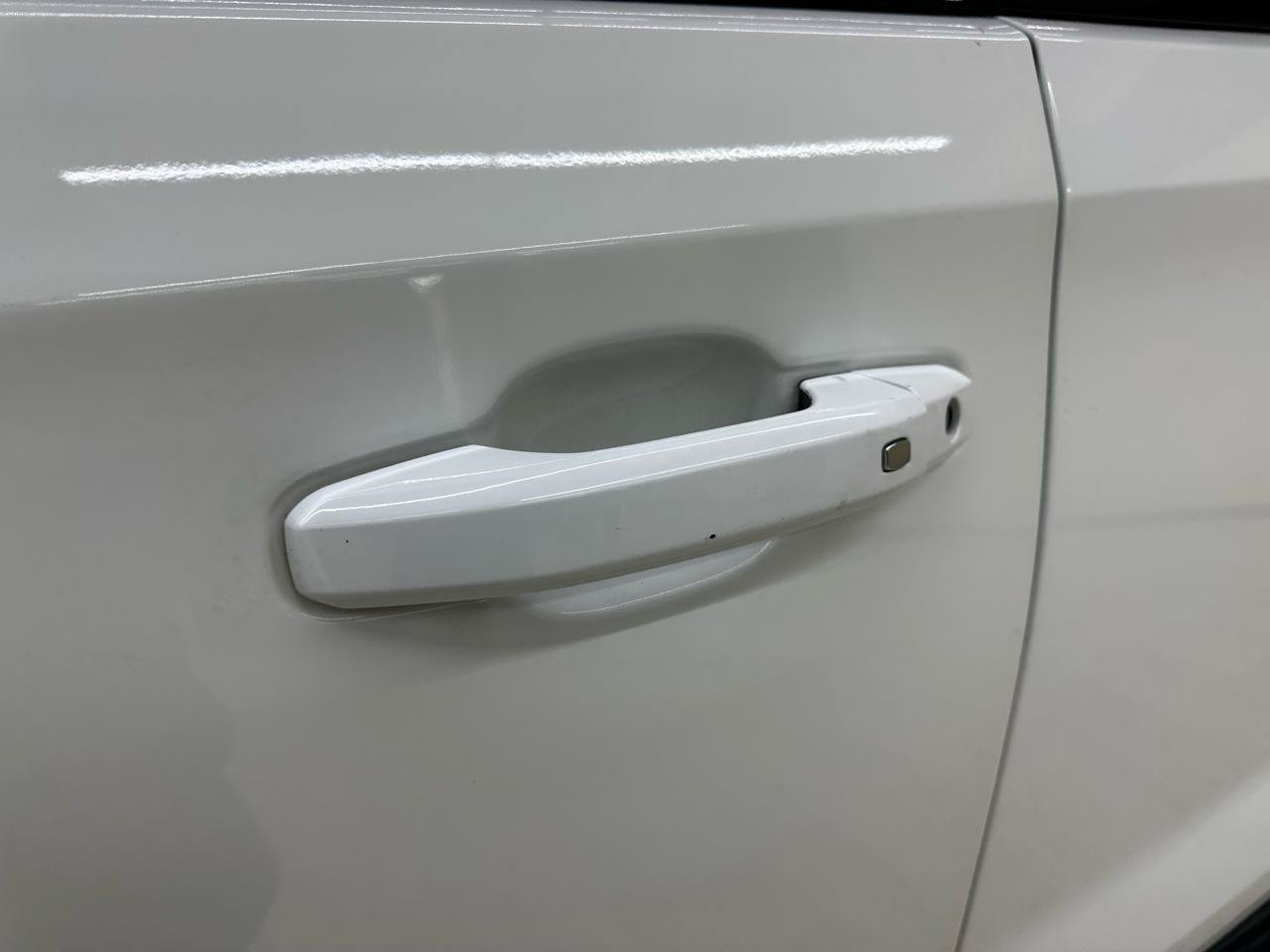 Used 2019 GMC Sierra 1500 AT4 w/ AT4 Premium Package AWD/4WD image 13