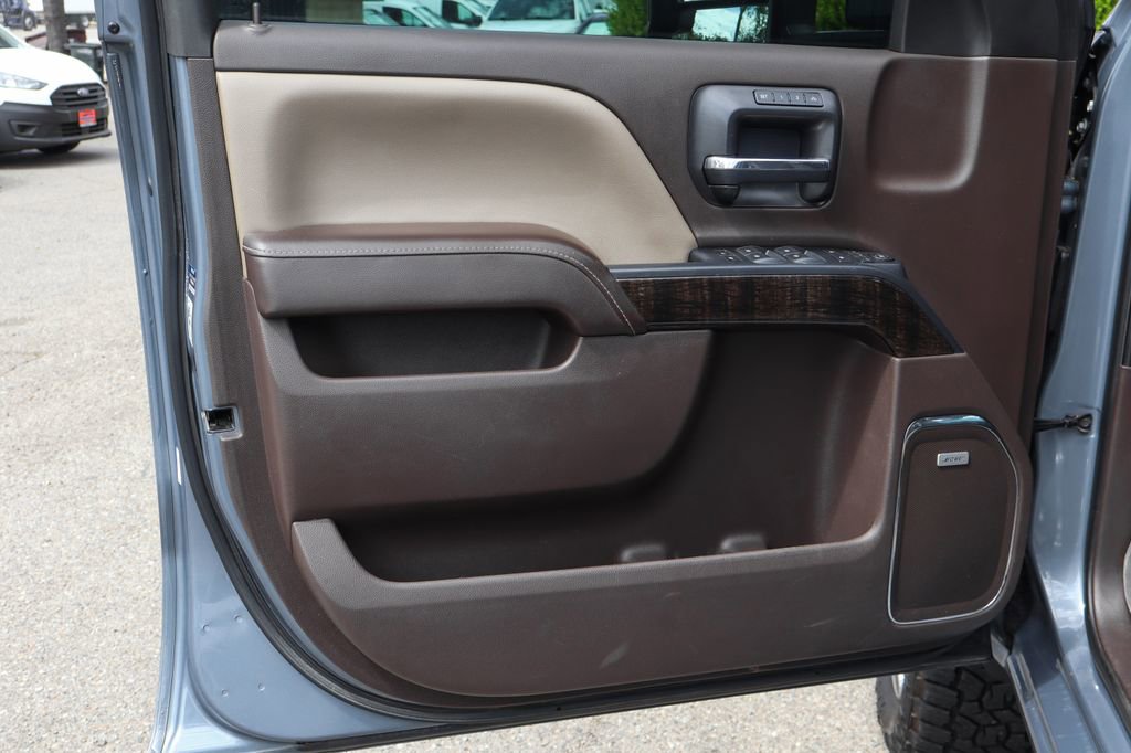 Used 2016 GMC Sierra 2500 Denali w/ Duramax Plus Package image 17