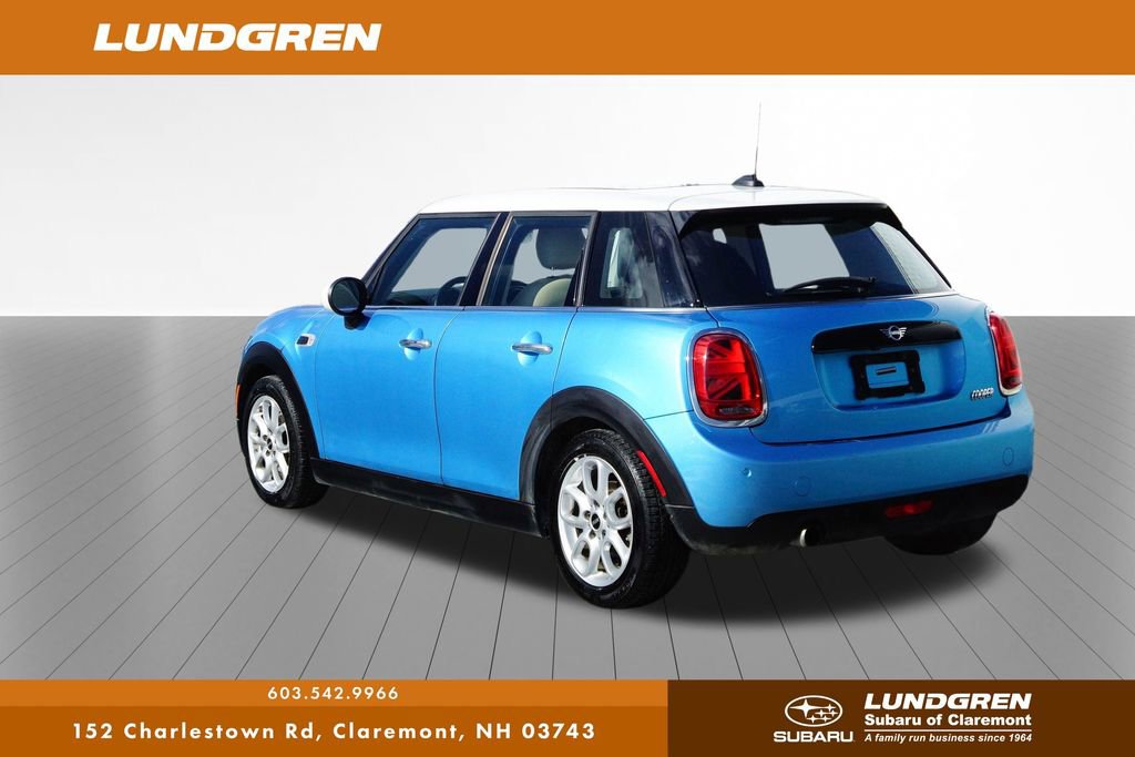 Used 2019 MINI Cooper 4-Door Hardtop image 3