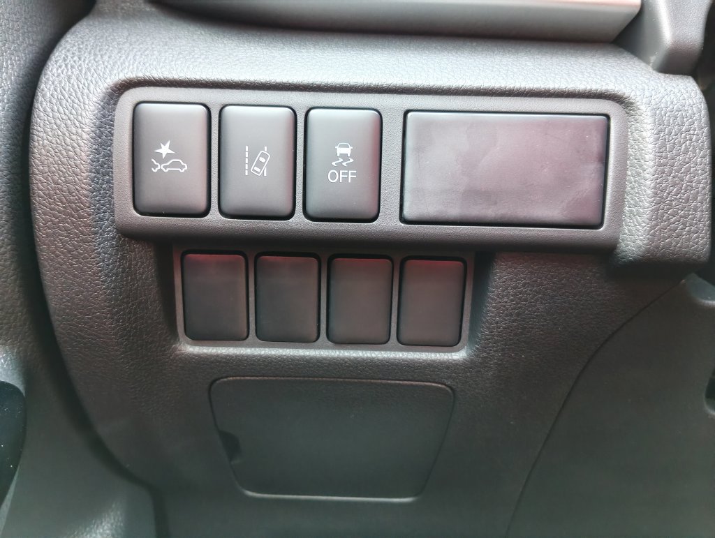 New 2026 Mitsubishi Eclipse Cross LE AWD/4WD image 19
