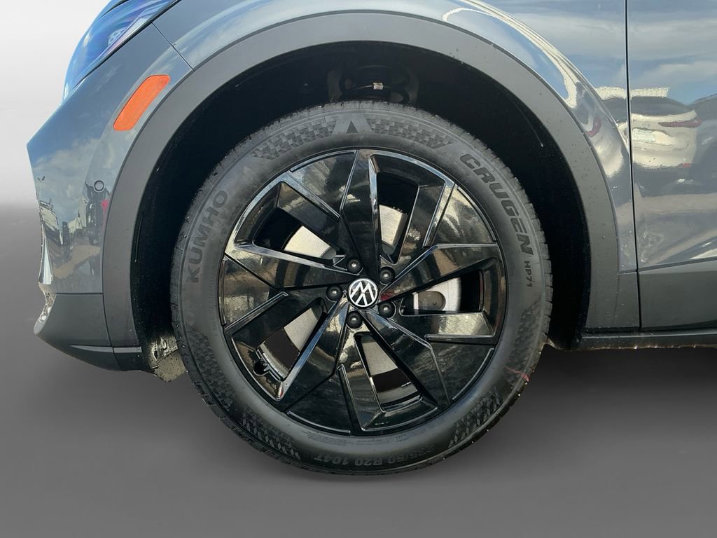 New 2026 Volkswagen ID.4 Pro S Plus image 14