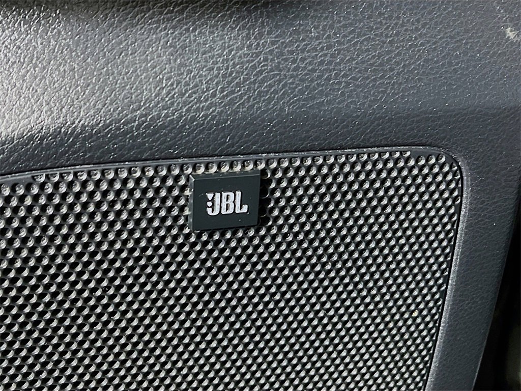 Certified 2018 Toyota Tacoma Limited image 18