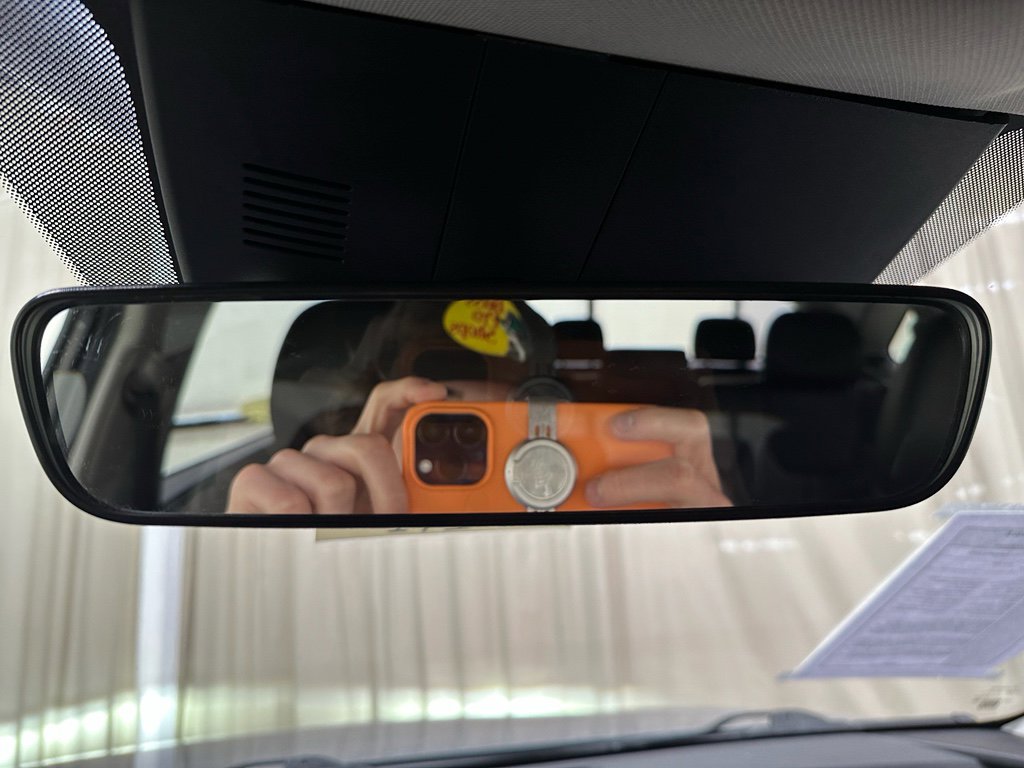 Used 2024 Kia Sorento S image 35