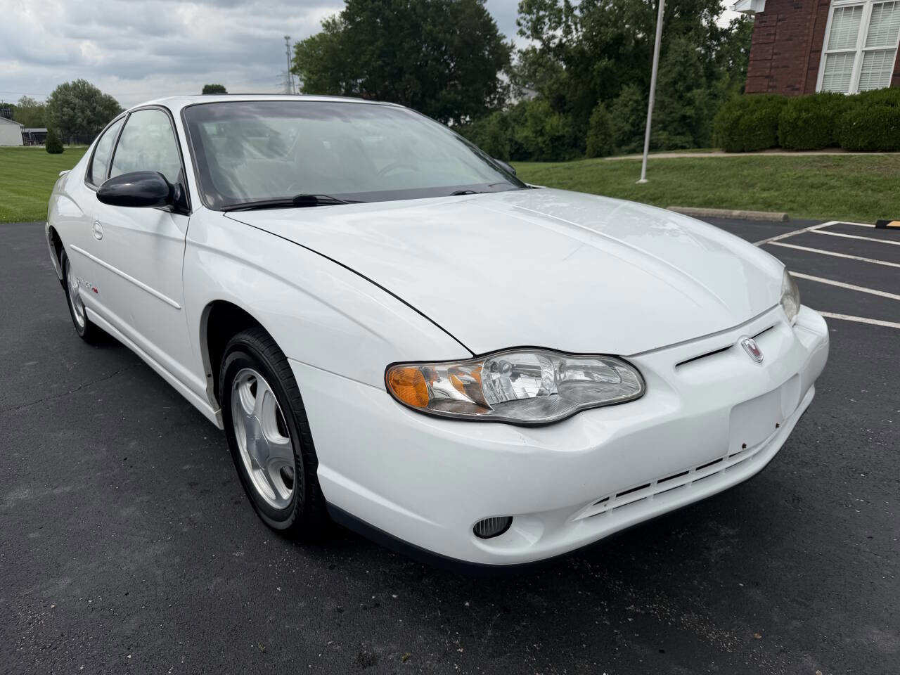 Used 2000 Chevrolet Monte Carlo SS w/ Preferred Equipment Group FWD image 1