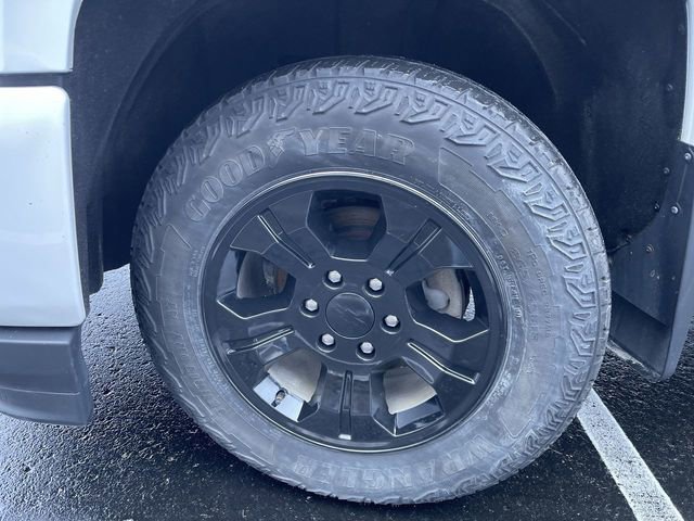 Used 2019 Chevrolet Silverado 1500 LT w/ All Star Edition image 30