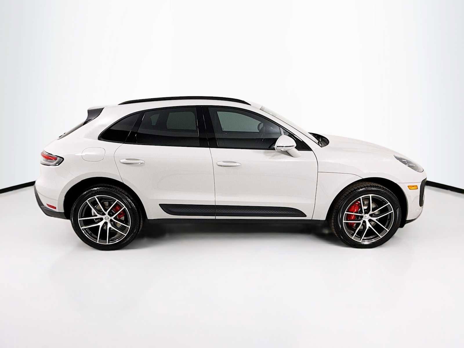 New 2026 Porsche Macan S image 8