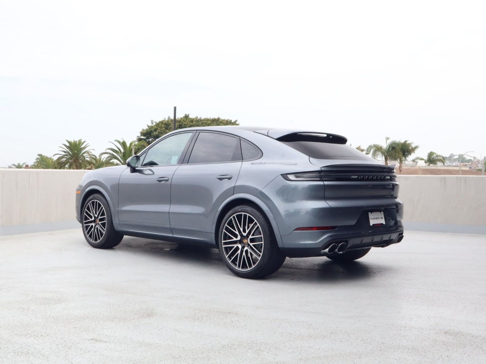 New 2026 Porsche Cayenne Coupe AWD/4WD video 3