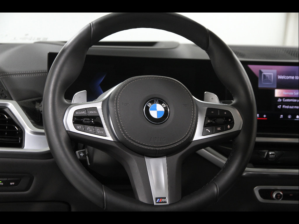 Used 2025 BMW X5 xDrive40i w/ M Sport Package AWD/4WD image 7