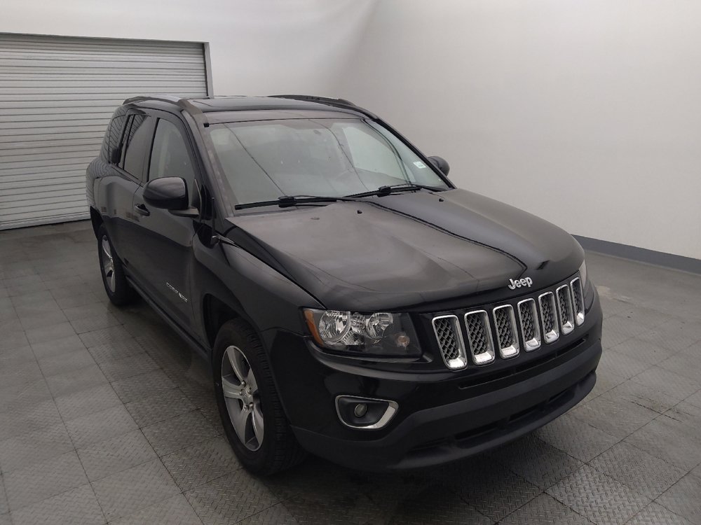 Used 2017 Jeep Compass High Altitude AWD/4WD image 13