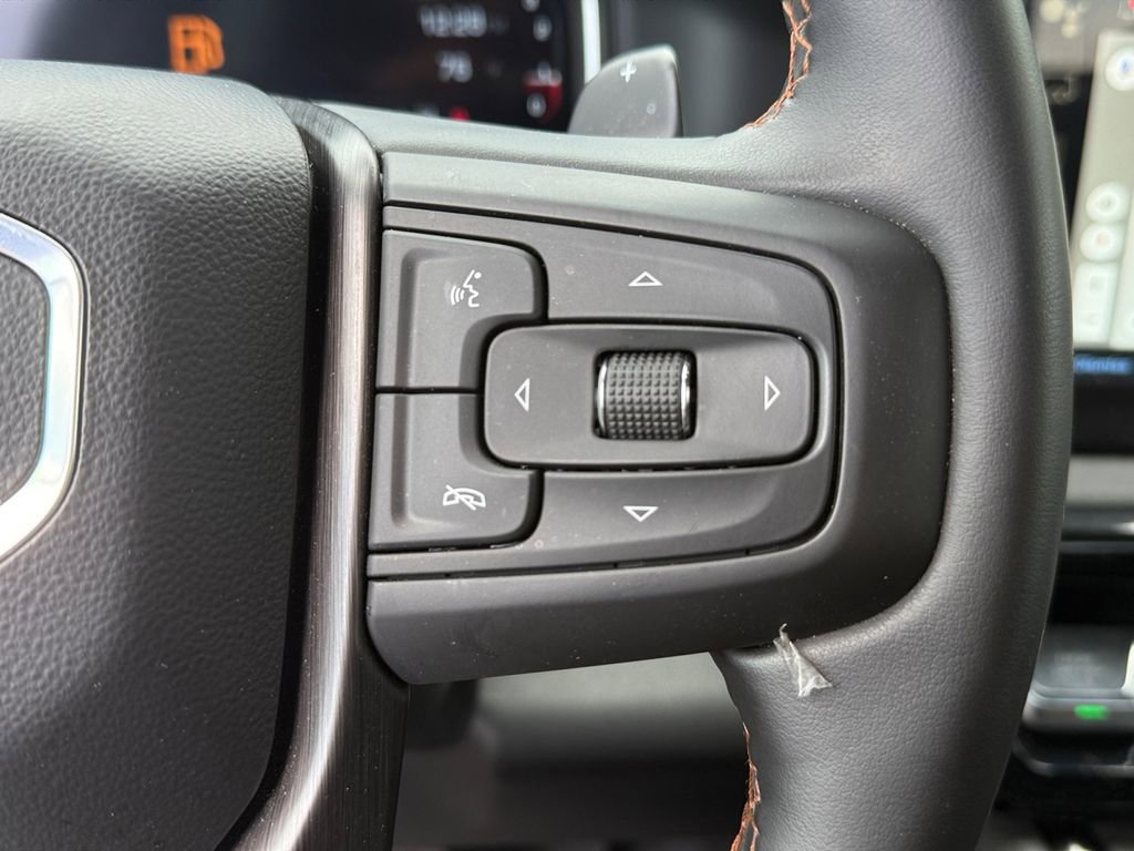 Used 2024 GMC Sierra 1500 AT4 w/ Technology Package AWD/4WD image 26