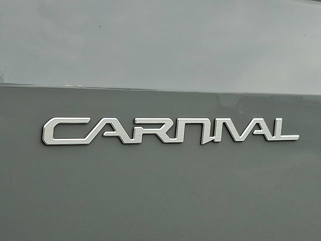 Used 2024 Kia Carnival SX FWD image 34