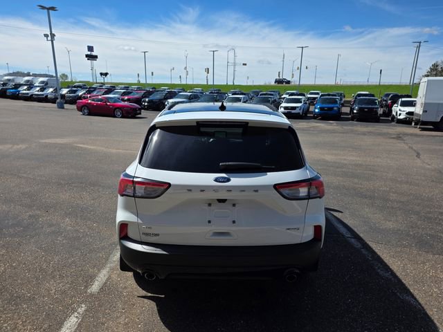 Used 2022 Ford Escape SE w/ SE Sport Appearance Package AWD/4WD image 11
