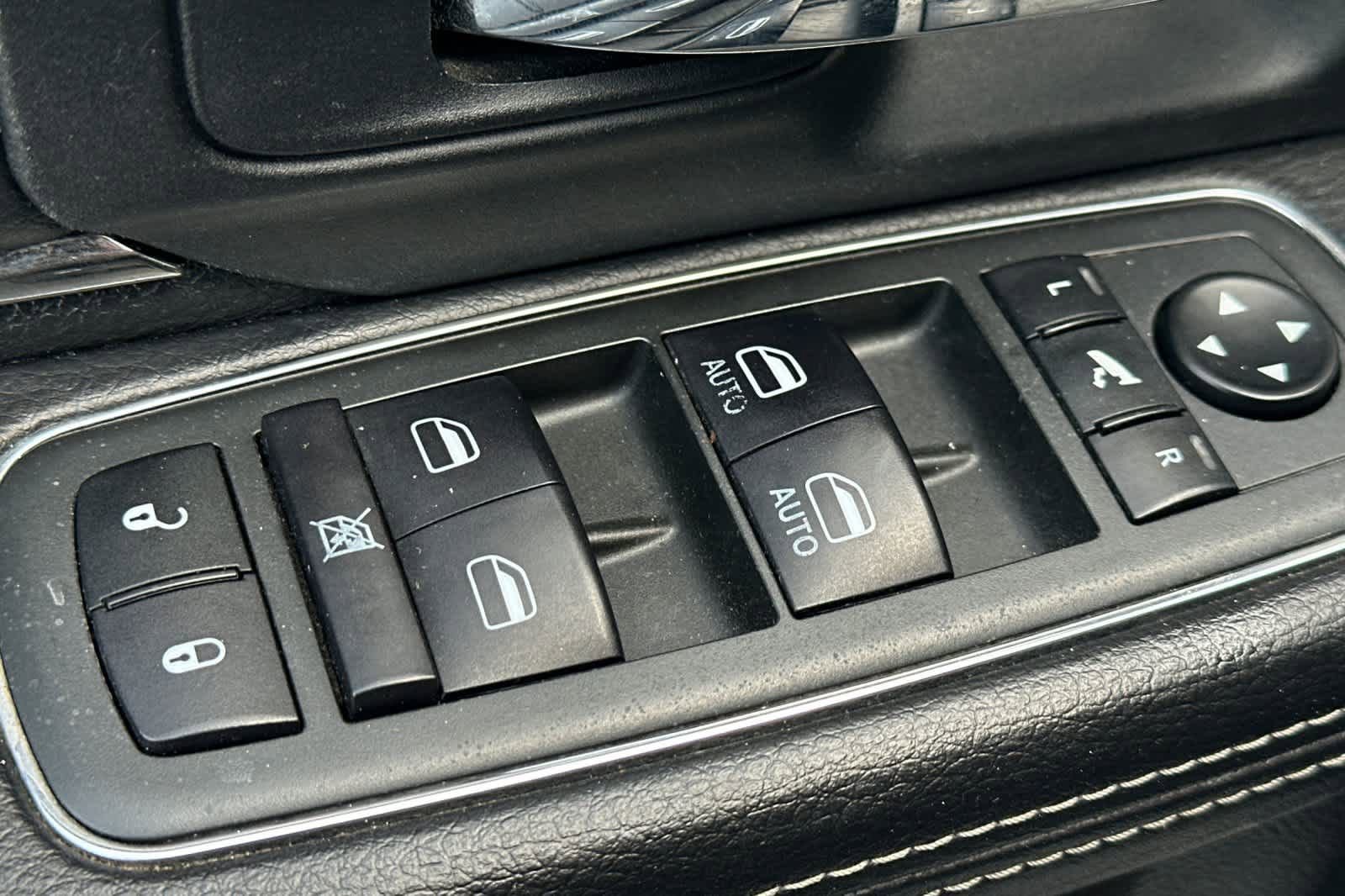 Used 2014 RAM 1500 Sport w/ Convenience Group image 13