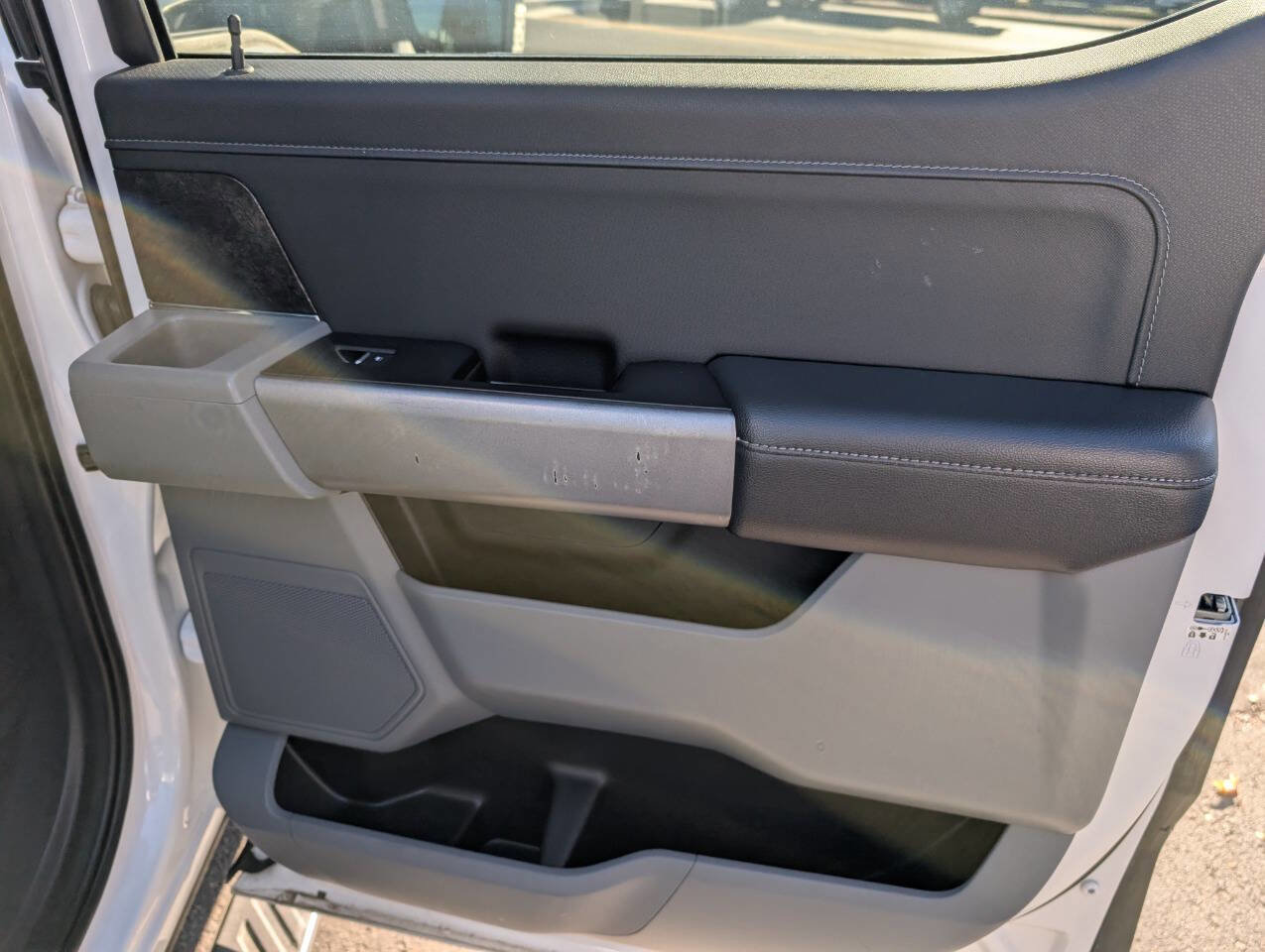 Used 2022 Ford F150 XLT w/ Equipment Group 302A High image 36