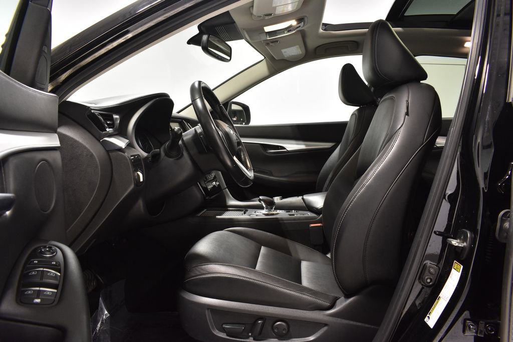 Used 2019 INFINITI QX50 Luxe w/ Navigation Package image 10