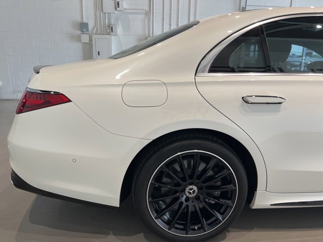 Used 2022 Mercedes-Benz S 580 4MATIC Sedan image 6