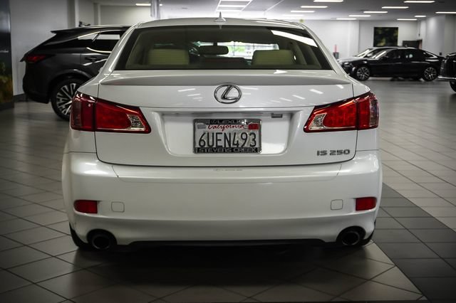 Used 2012 Lexus IS 250 w/ Premium Pkg Value Edition RWD image 7