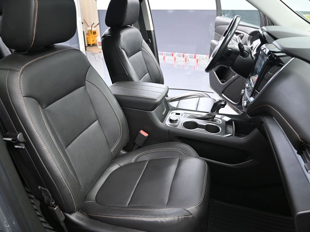 Used 2019 Chevrolet Traverse LT image 51
