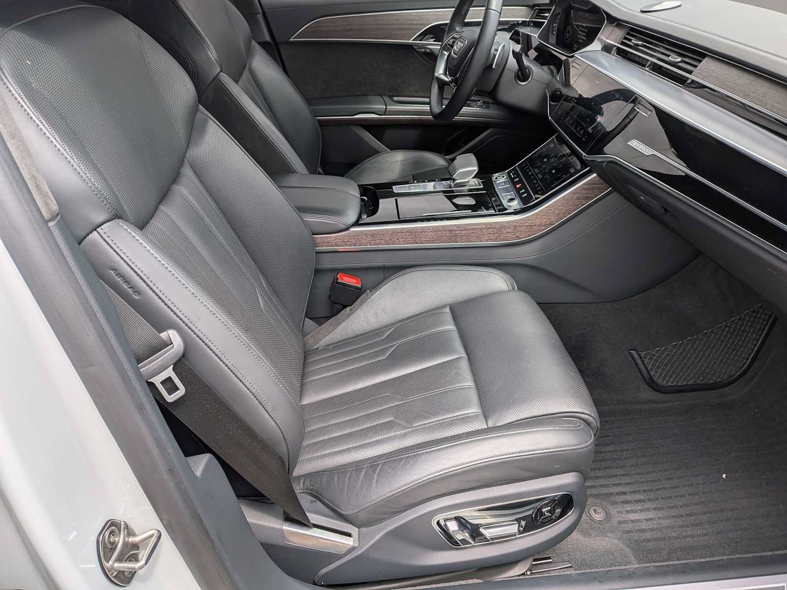 Used 2021 Audi A8 L 4.0T w/ Luxury Package AWD/4WD image 21