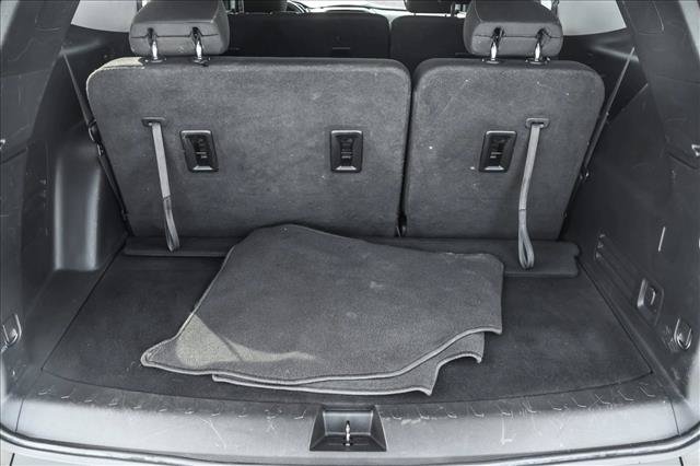 Used 2020 Chevrolet Traverse LS FWD image 23