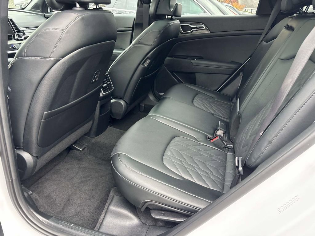 Used 2025 Kia Sportage X-Line w/ Premium Package image 8