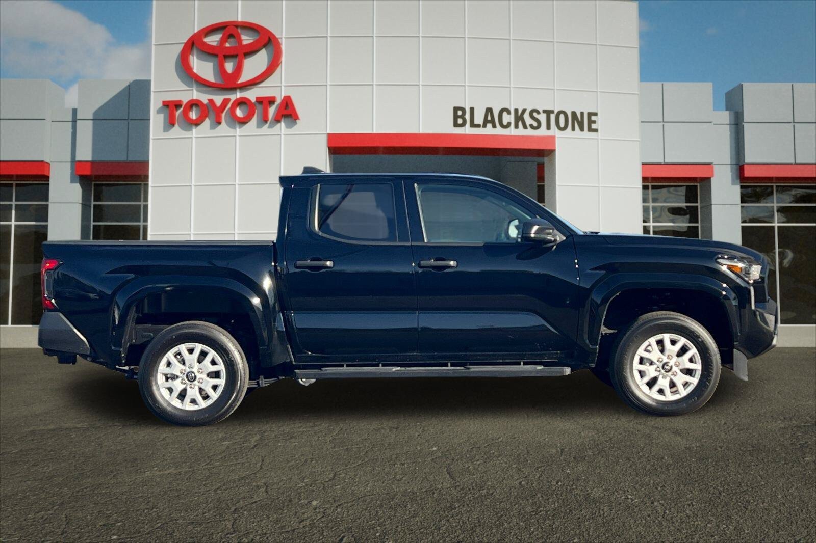 Certified 2024 Toyota Tacoma SR w/ SR Upgrade Package RWD image 2