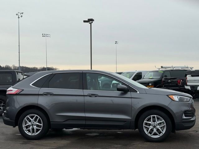 Certified 2024 Ford Edge SEL image 33