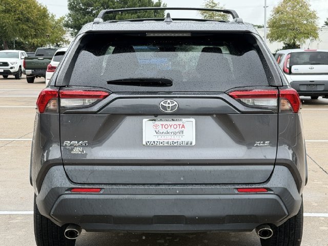 Certified 2020 Toyota RAV4 XLE Premium FWD image 5