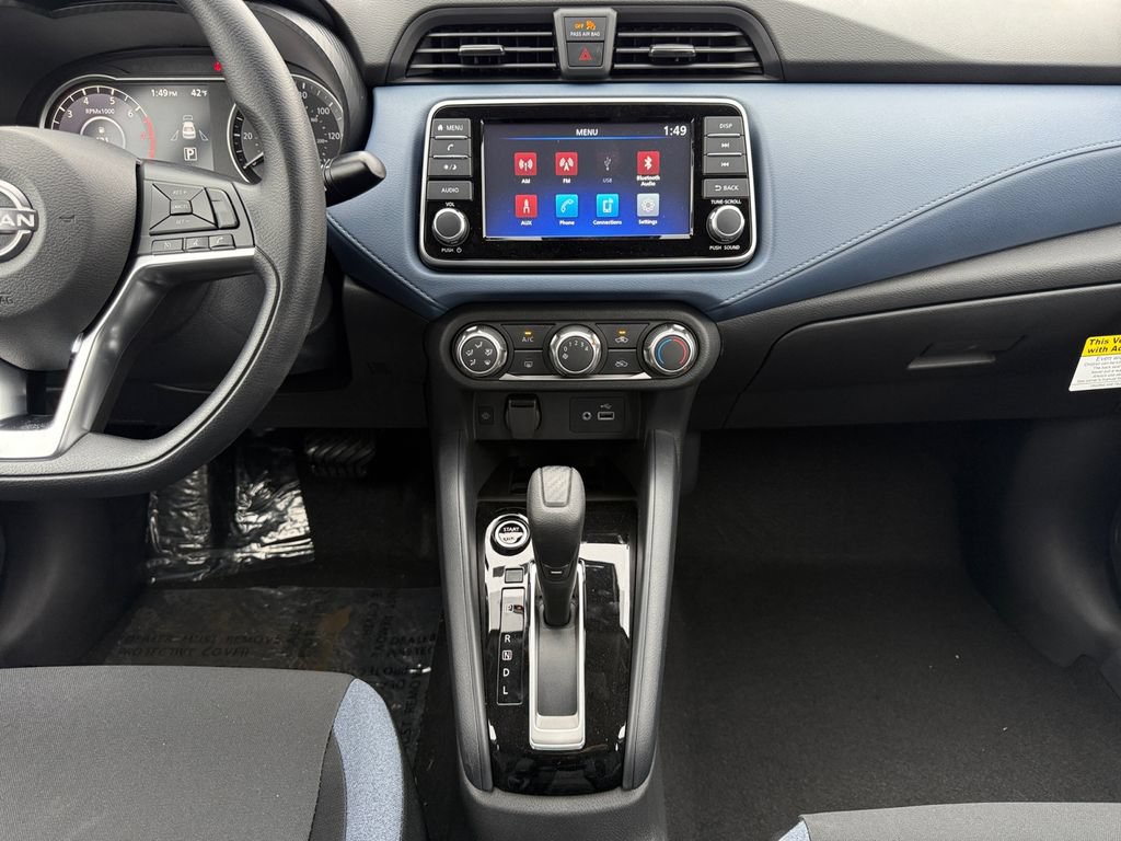 New 2025 Nissan Versa SV w/ Trunk Package FWD image 11
