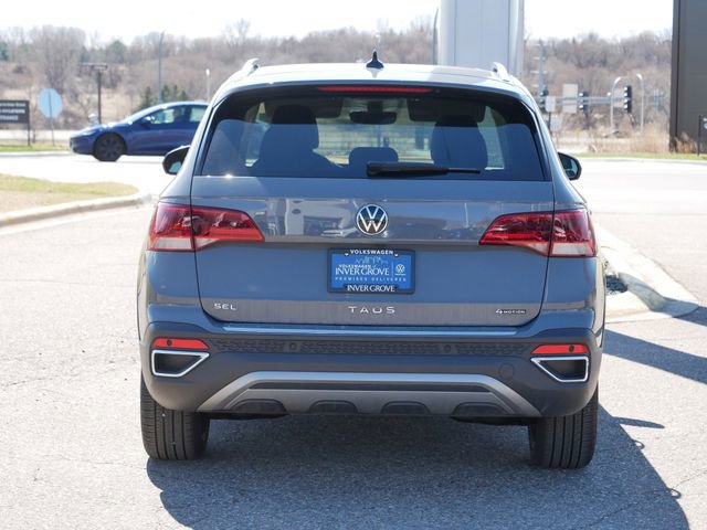 Certified 2023 Volkswagen Taos SEL image 6