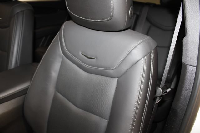 Certified 2023 Cadillac XT5 Premium Luxury w/ LPO, Floor Liner Package AWD/4WD image 10