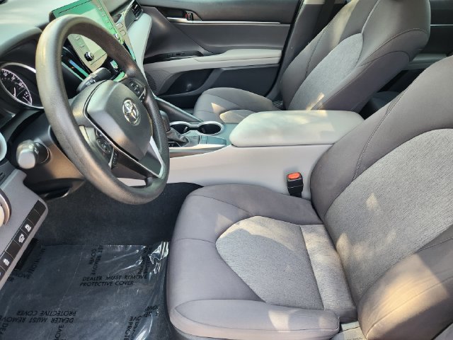 Used 2024 Toyota Camry LE FWD image 4