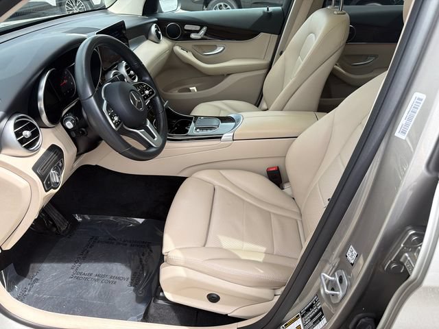 Used 2022 Mercedes-Benz GLC 300 image 11