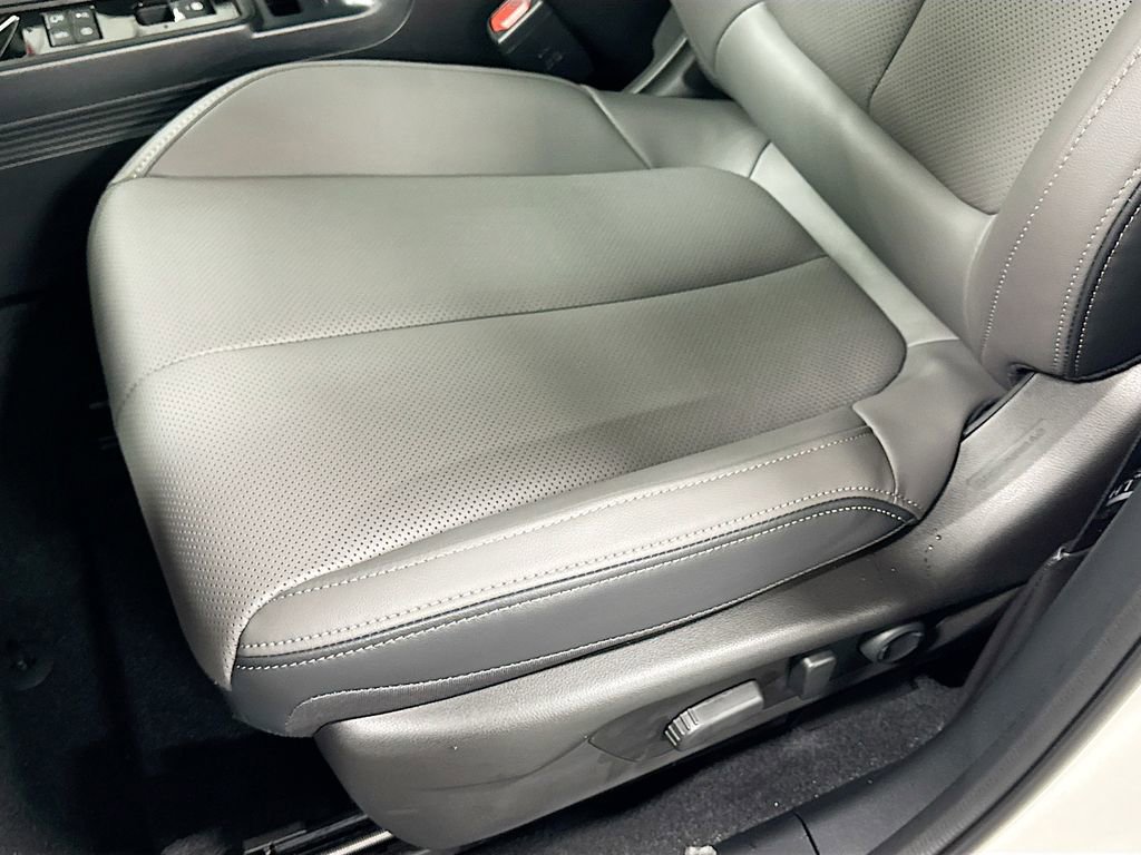 New 2026 Subaru Outback Limited XT image 18