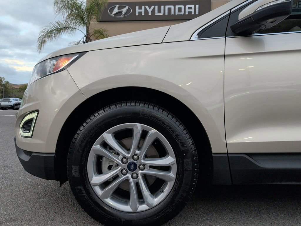Used 2018 Ford Edge SEL w/ Equipment Group 201A FWD image 21