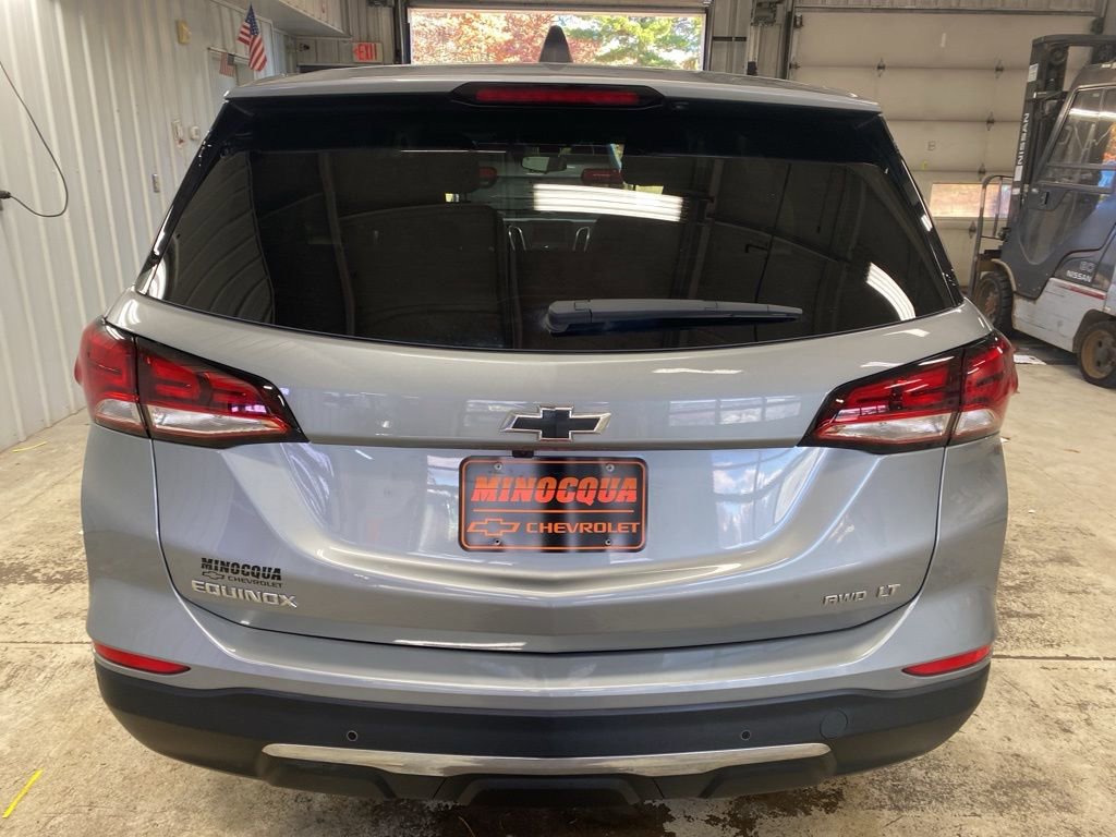 Used 2024 Chevrolet Equinox LT w/ LPO, Floor Liner Package image 8