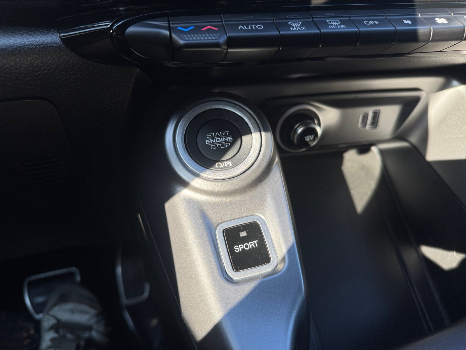 Used 2024 Dodge Hornet R/T AWD/4WD image 21