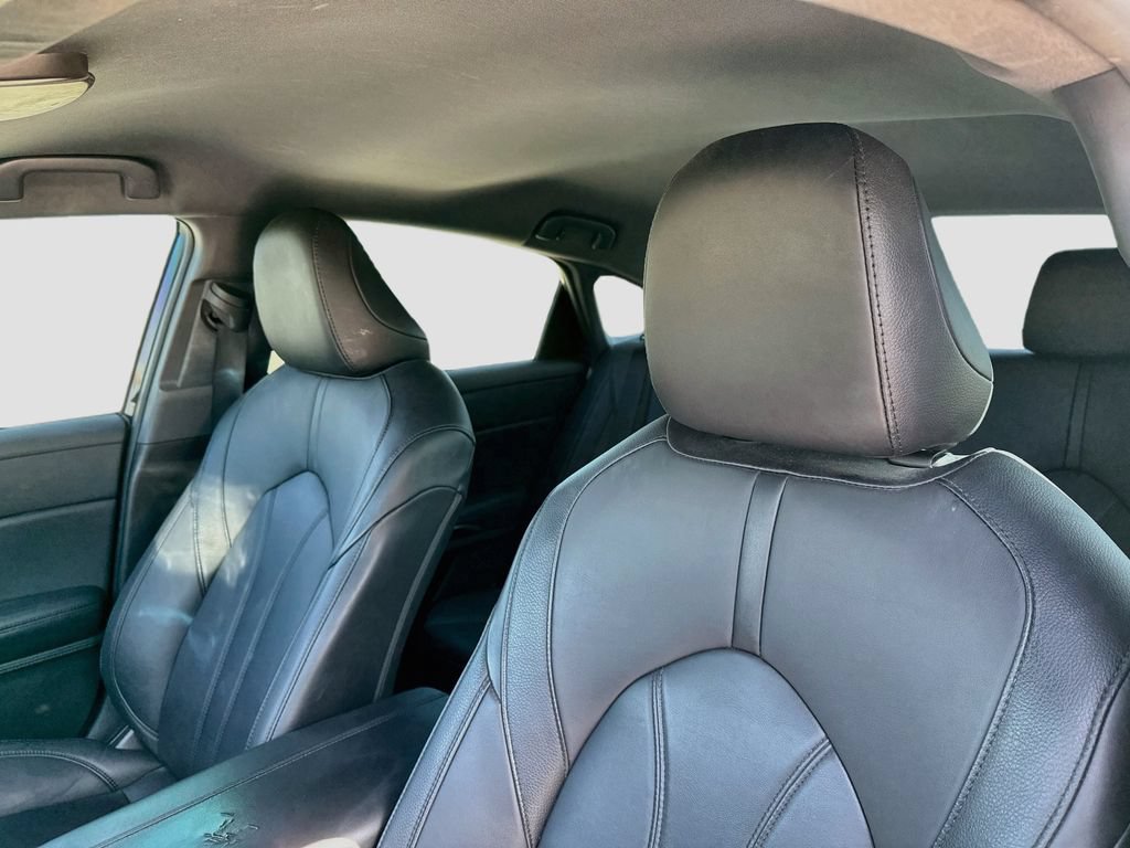 Used 2022 Toyota Avalon XLE FWD image 12