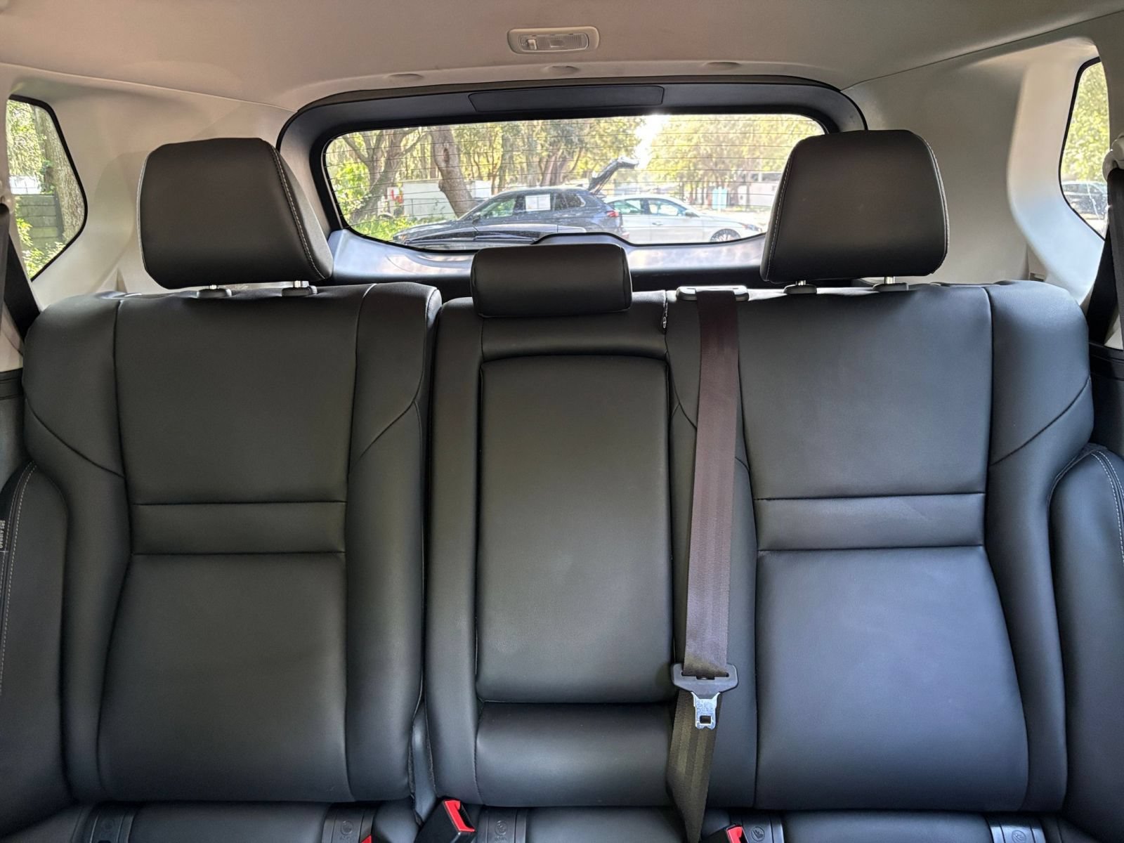 Used 2026 Nissan Rogue SL FWD image 40