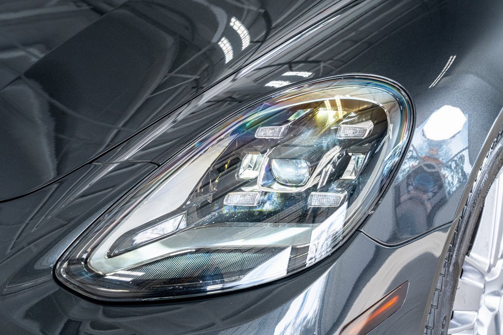 Used 2021 Porsche Panamera 4 image 13