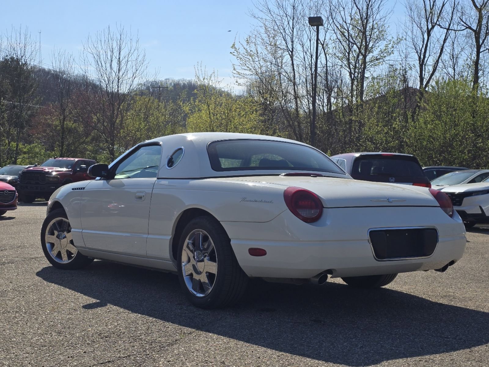 Used 2002 Ford Thunderbird image 6