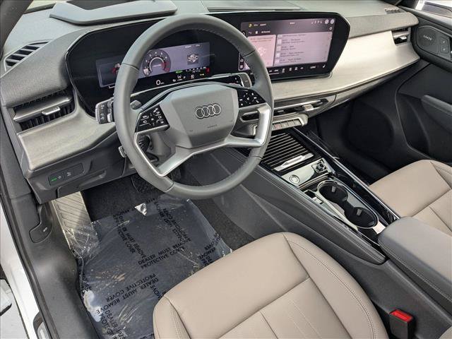New 2026 Audi Q3 quattro 2.0T w/ Technology Package AWD/4WD image 3